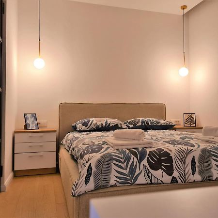 Tom'S Luxury Apartment Zadar, Branimirova Obala Luaran gambar