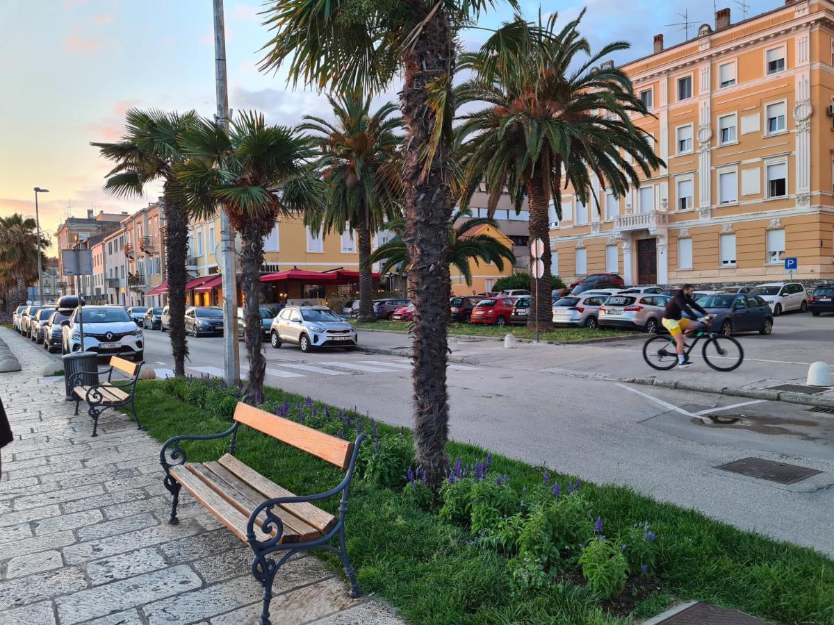 Tom'S Luxury Apartment Zadar, Branimirova Obala Luaran gambar